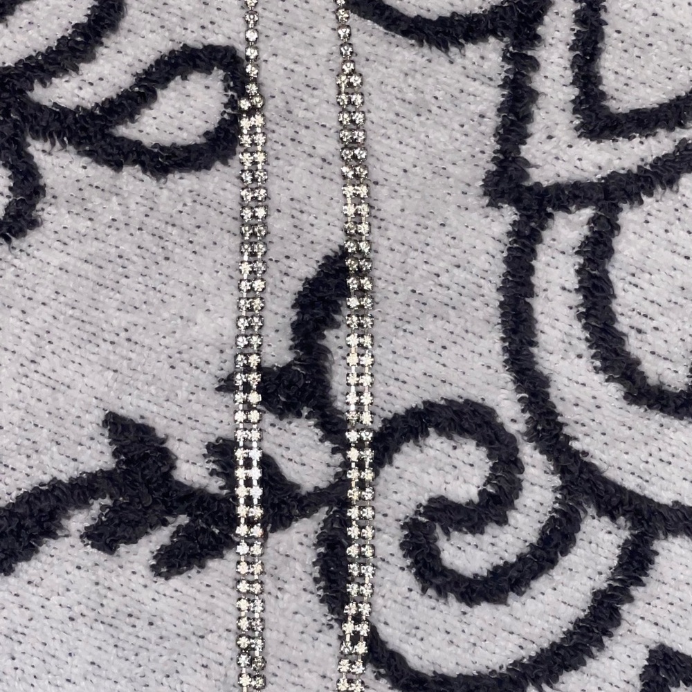 Elegant Silver Rhinestone Necklace